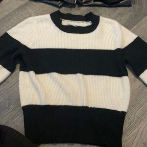 American eagle sweater